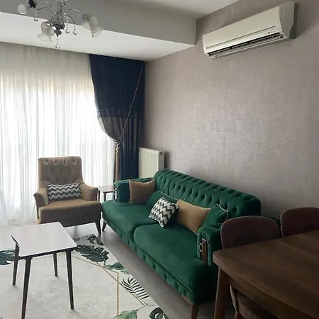 In Basaksehir Medikule Daire *